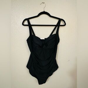 Elegant Vintage-Inspired Ruched Pin-up Black Swimsuit